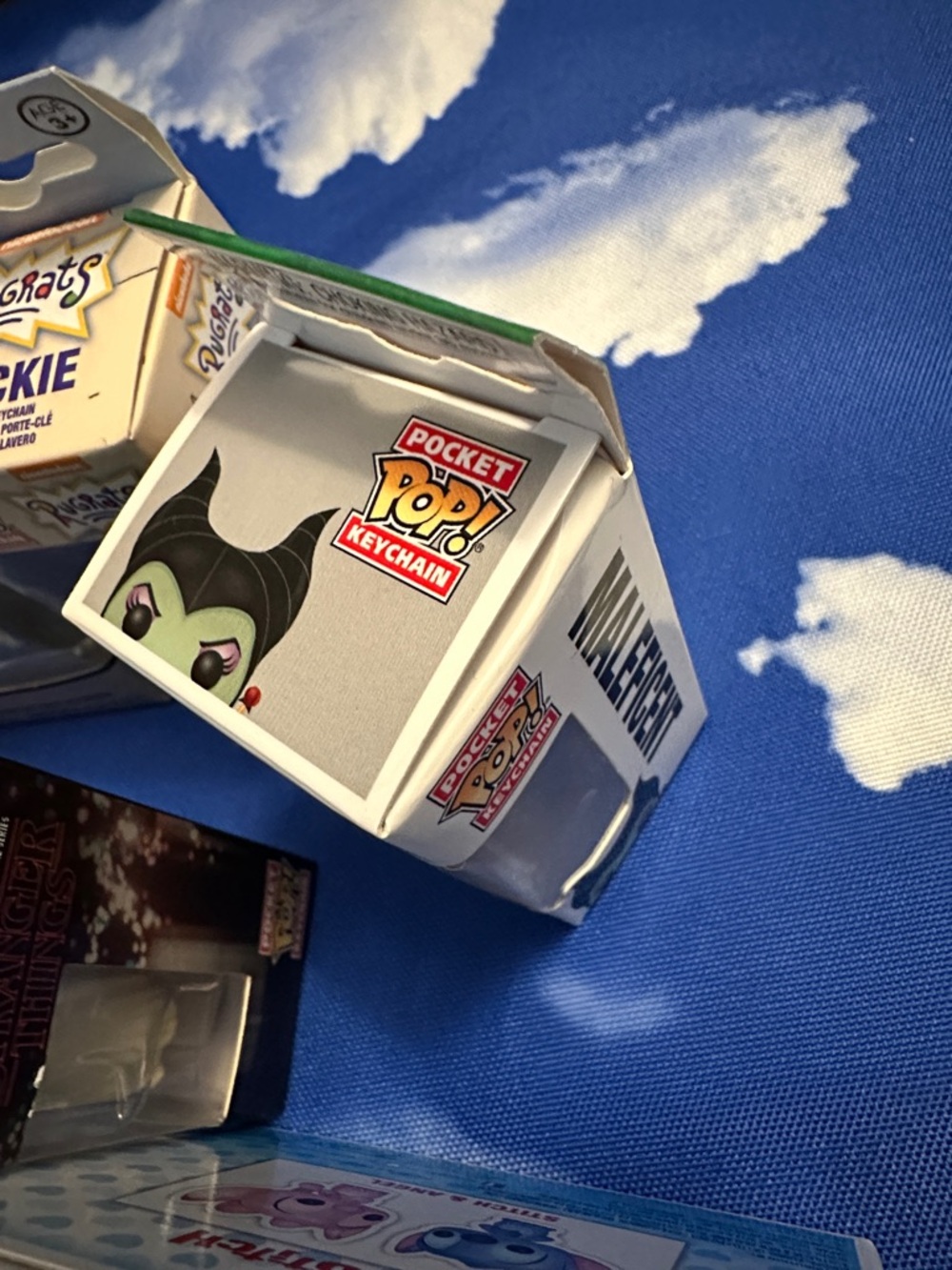 Fun Pop keychain assortment - Picture 3 of 5